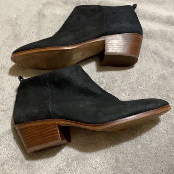EUC J. Crew Booties - Picture 3 of 7